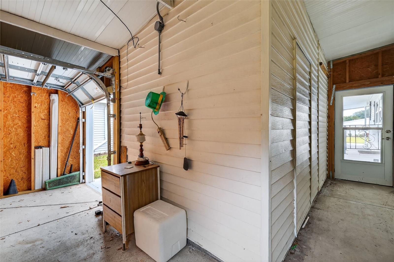 Image 27 of 29 For 3913 Citrus Circle 236