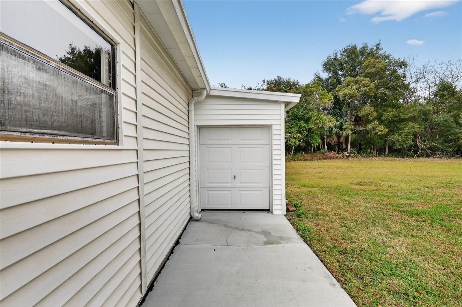 Image 28 of 29 For 3913 Citrus Circle 236