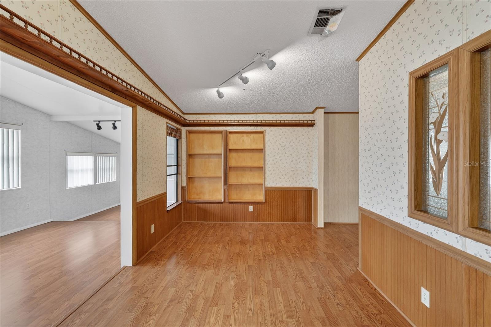 Image 5 of 29 For 3913 Citrus Circle 236