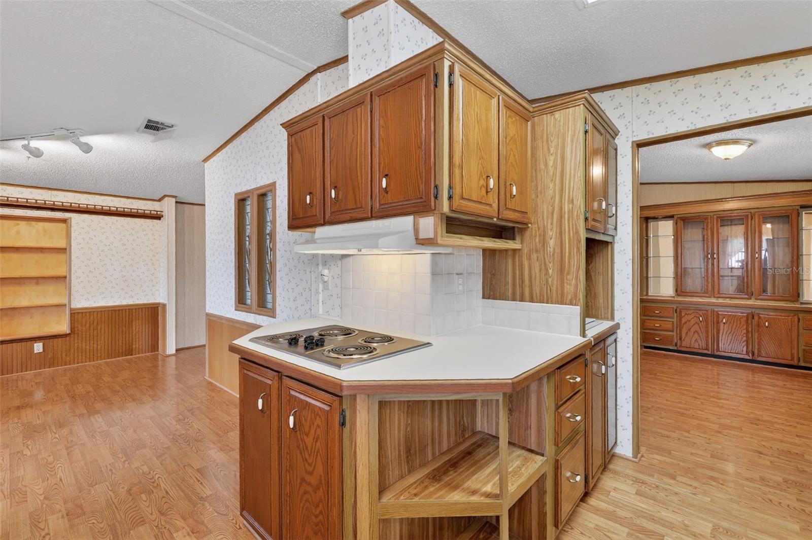 Image 9 of 29 For 3913 Citrus Circle 236