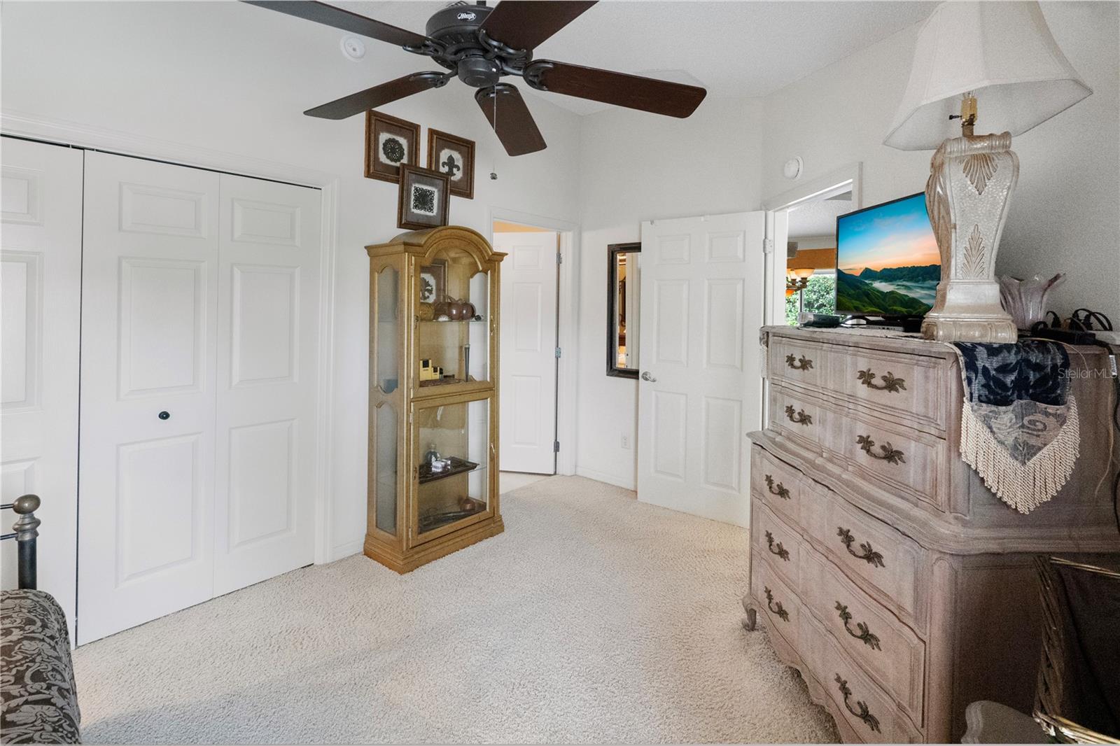 Image 11 of 36 For 2858 Leicester Terrace