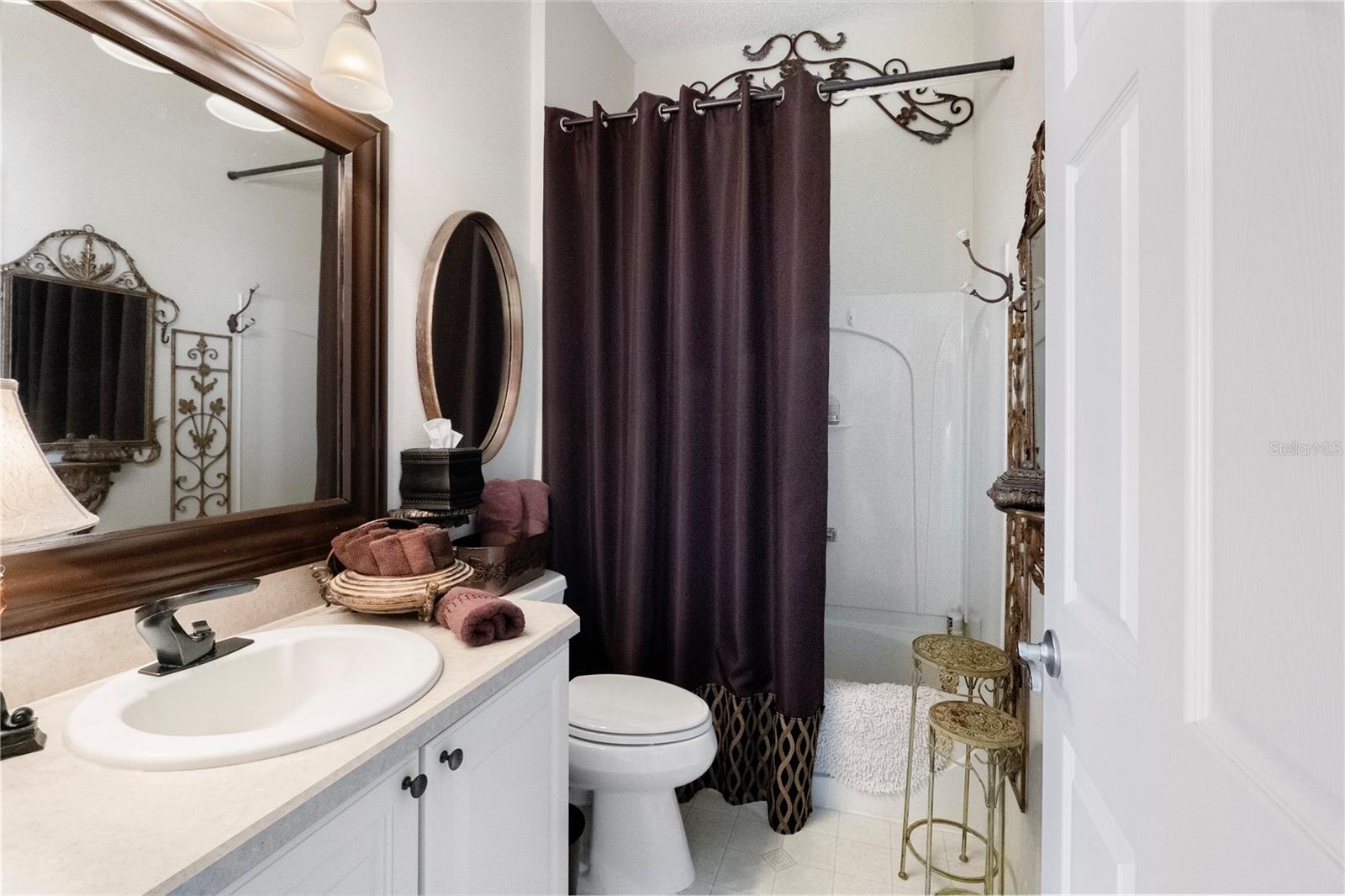 Image 12 of 36 For 2858 Leicester Terrace