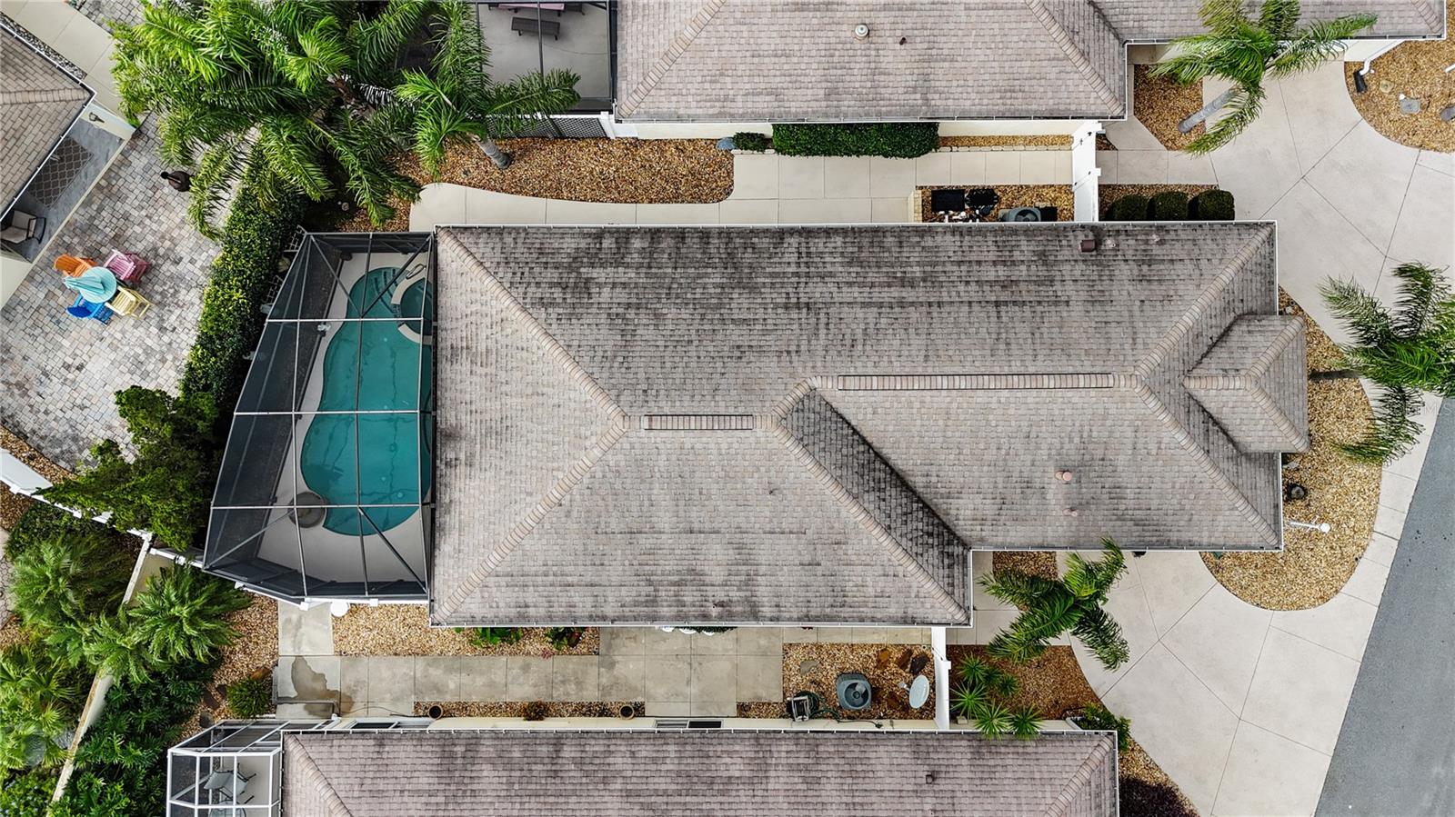 Image 32 of 36 For 2858 Leicester Terrace