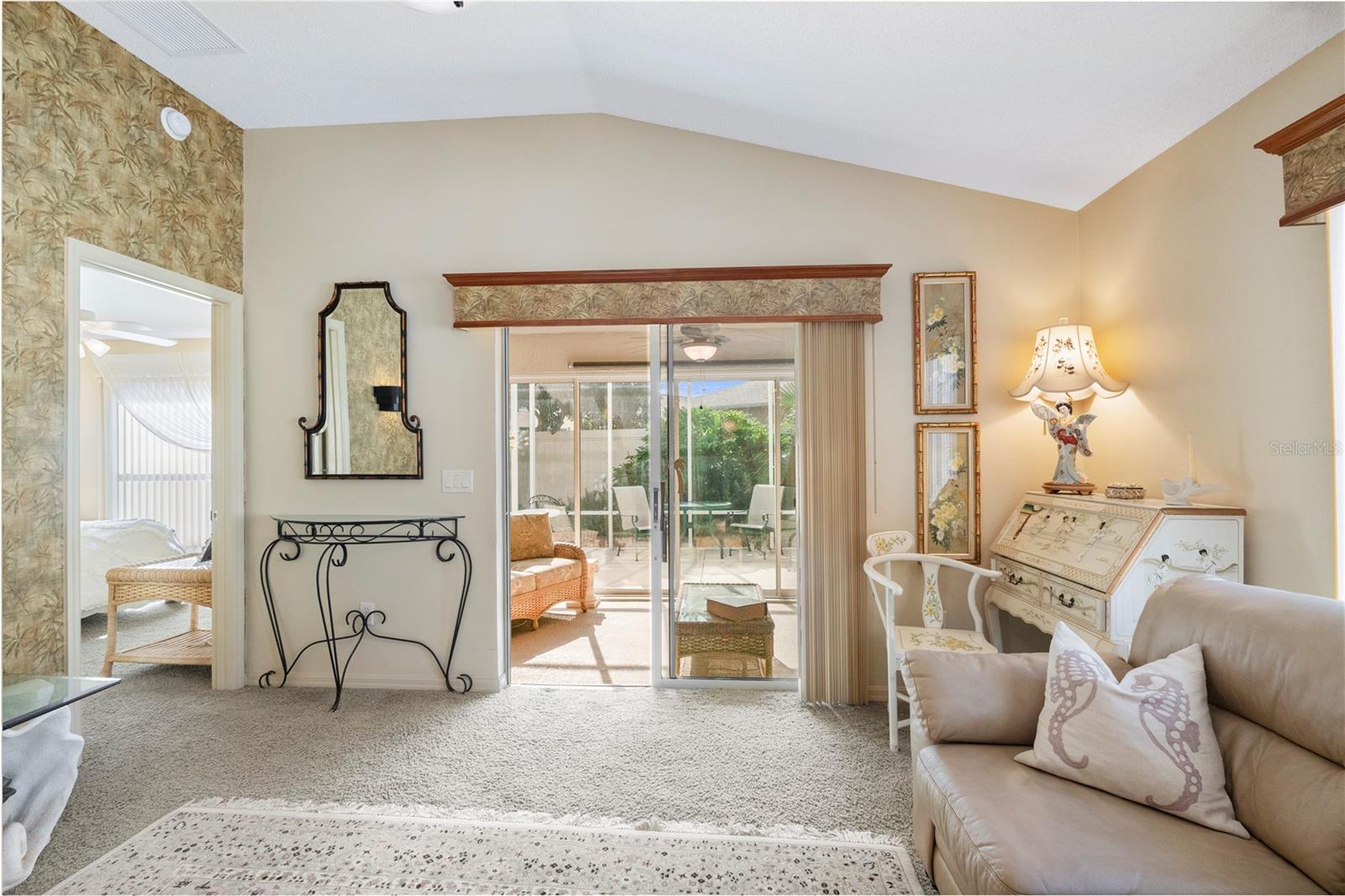 Image 19 of 34 For 2852 Leicester Terrace