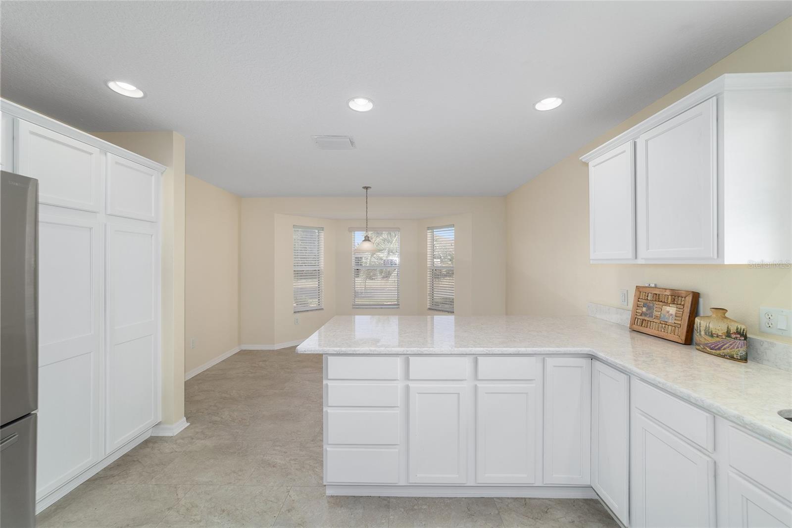 Image 11 of 30 For 2571 Foxbridge Terrace