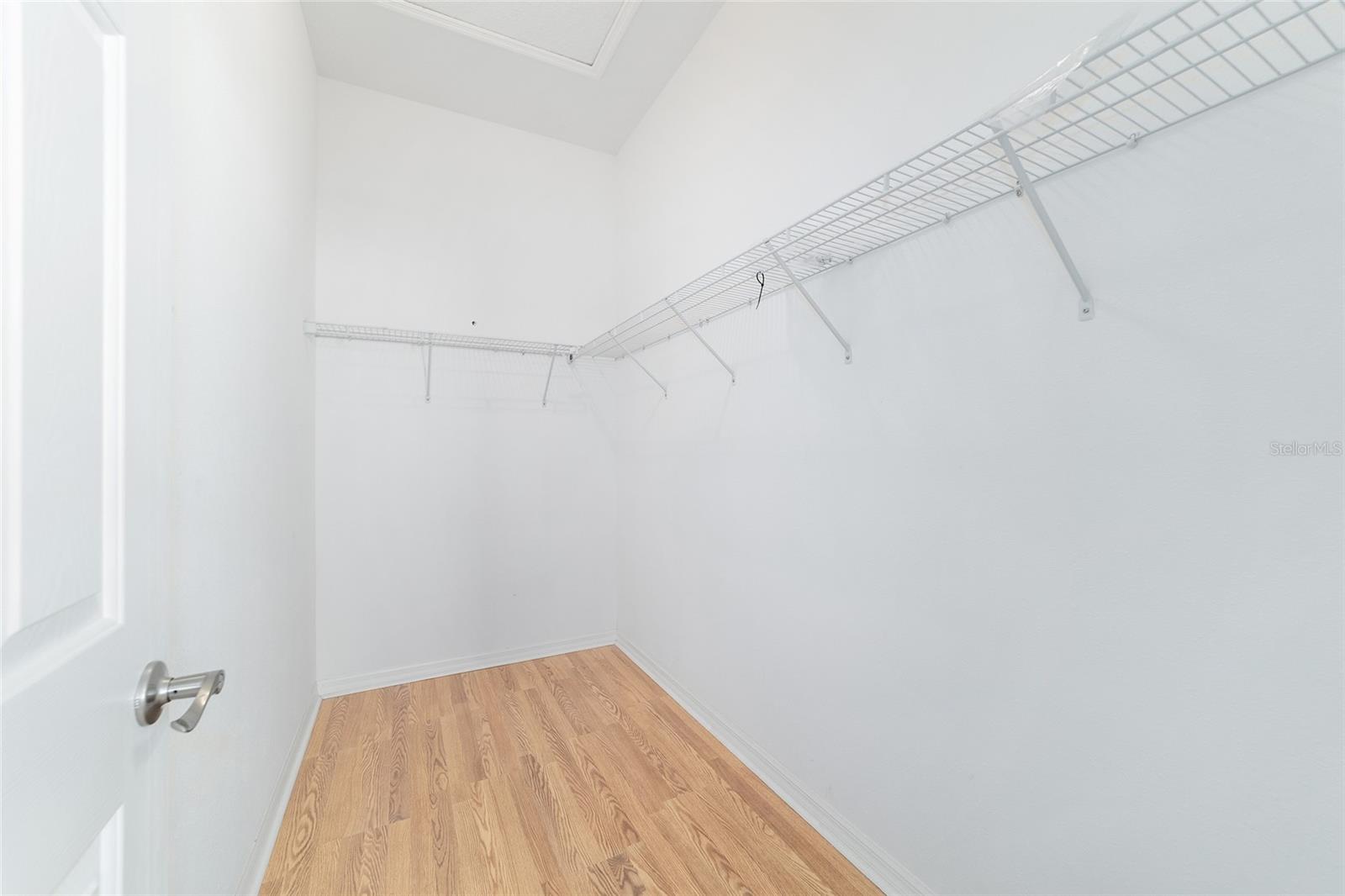 Image 18 of 30 For 2571 Foxbridge Terrace