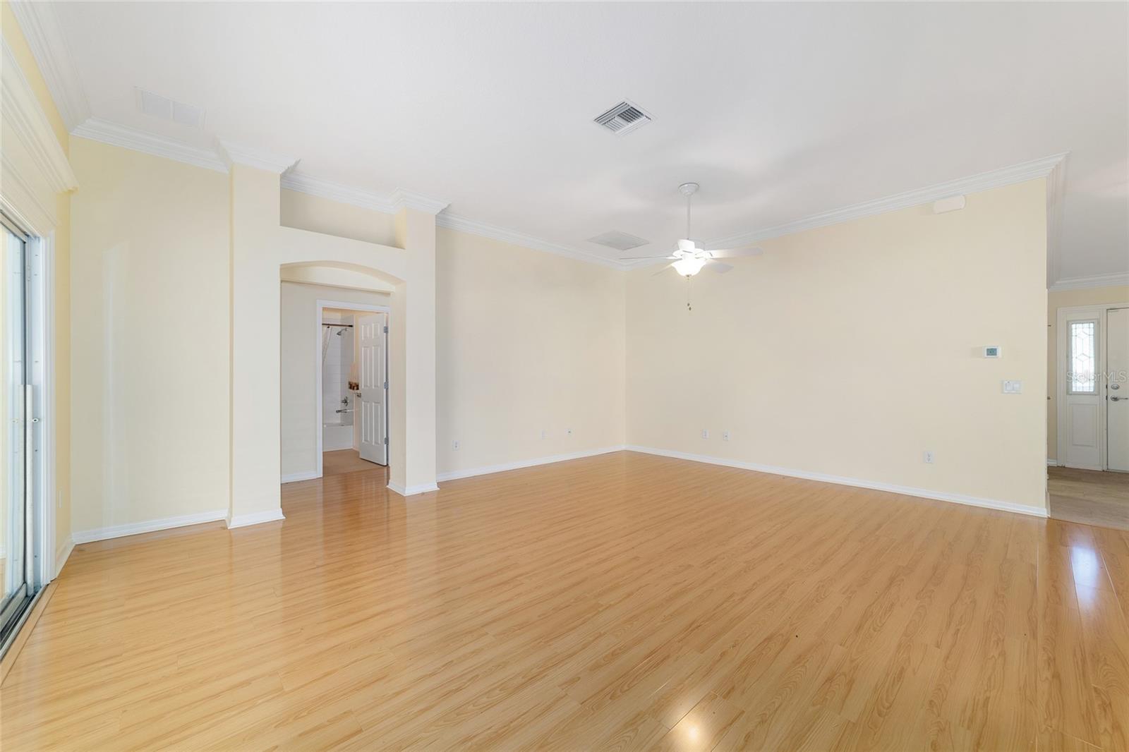 Image 4 of 30 For 2571 Foxbridge Terrace