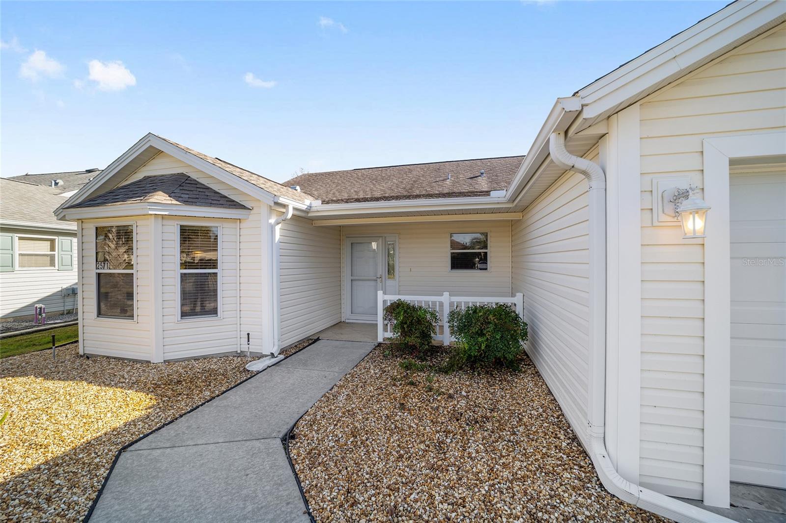 Image 5 of 30 For 2571 Foxbridge Terrace