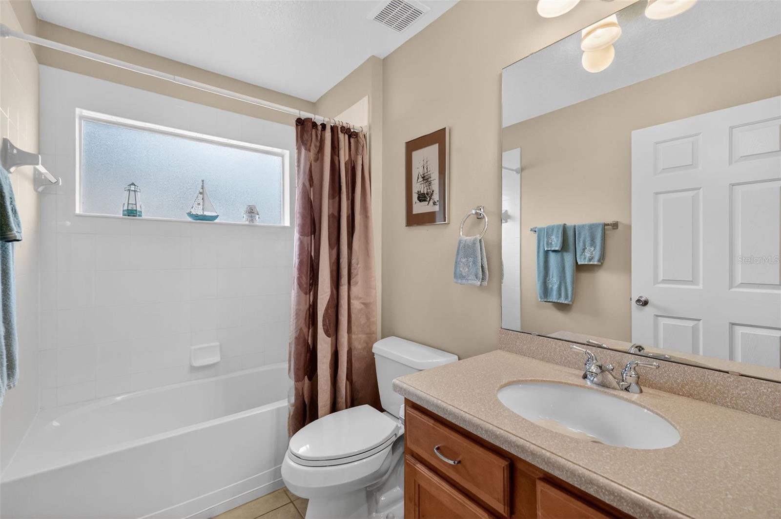 Image 34 of 57 For 8916 Bridgeport Bay Circle