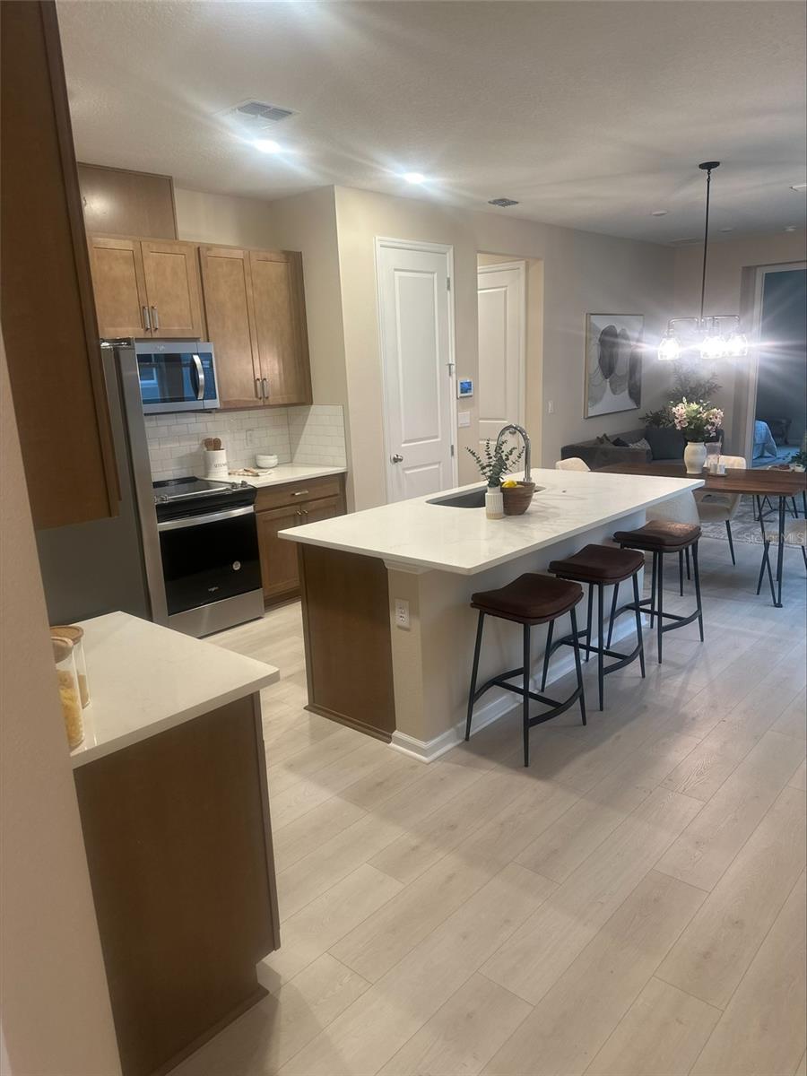 Image 6 of 19 For 858 Sunshower Drive