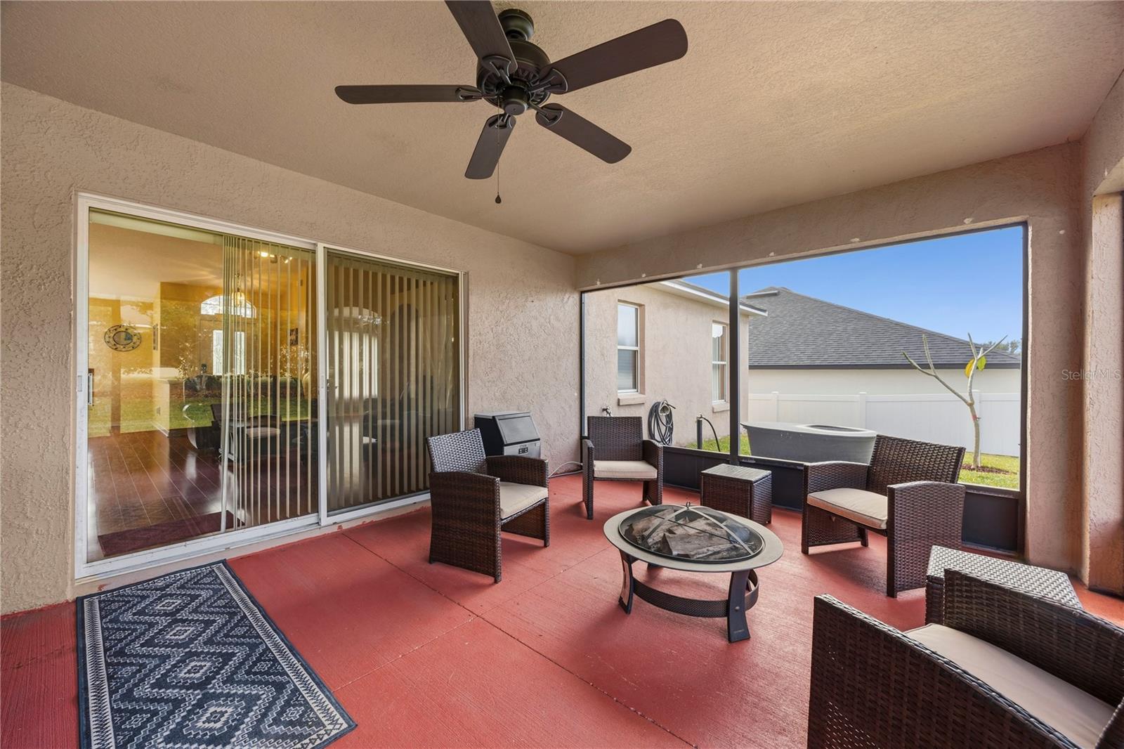 Image 28 of 42 For 415 Regatta Drive