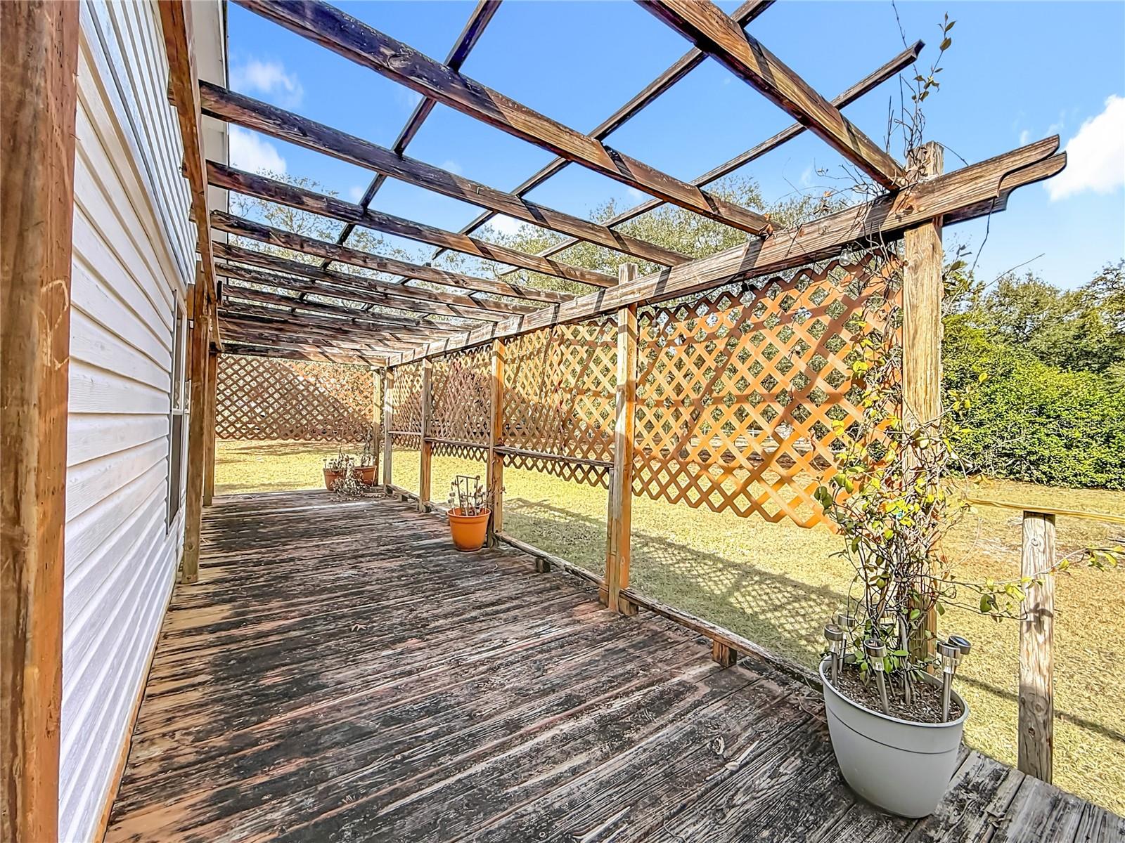 Image 40 of 50 For 9575 155th Street