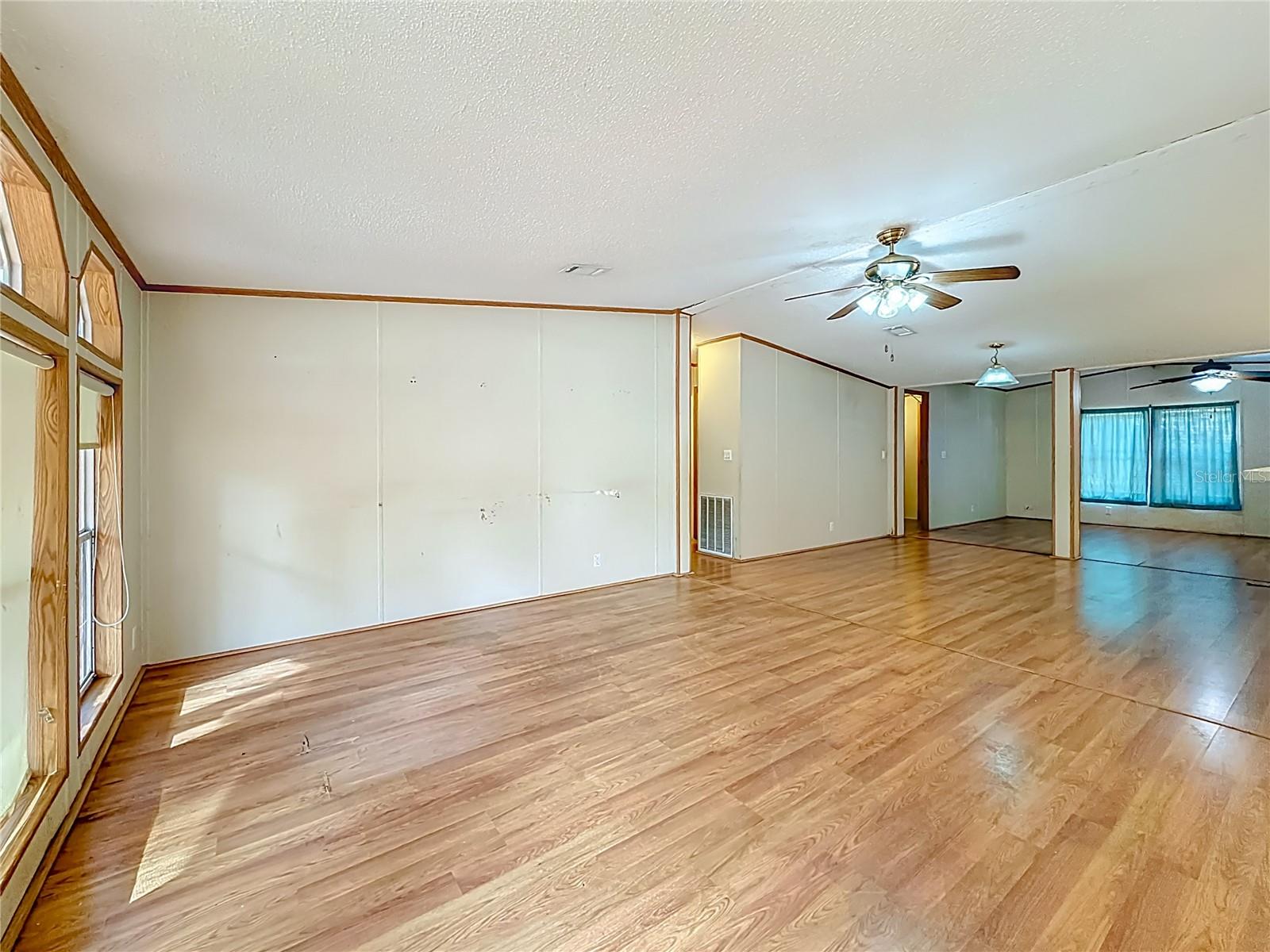 Image 9 of 50 For 9575 155th Street