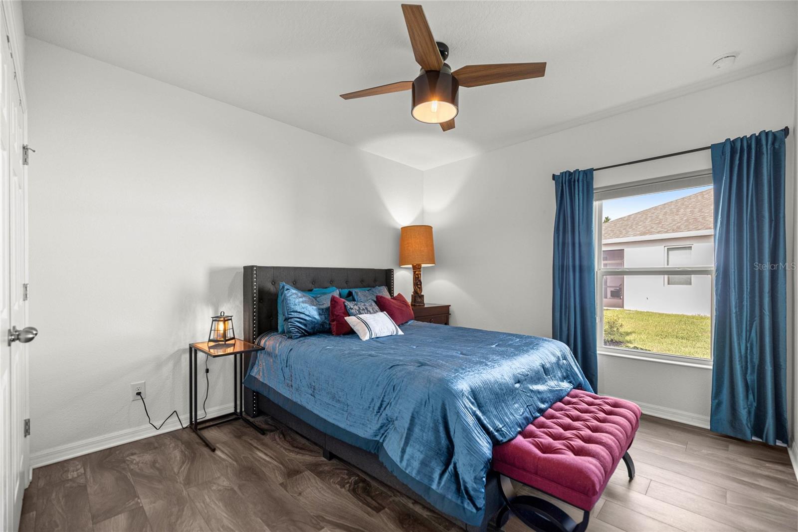 Image 31 of 46 For 358 Irving Bend Drive