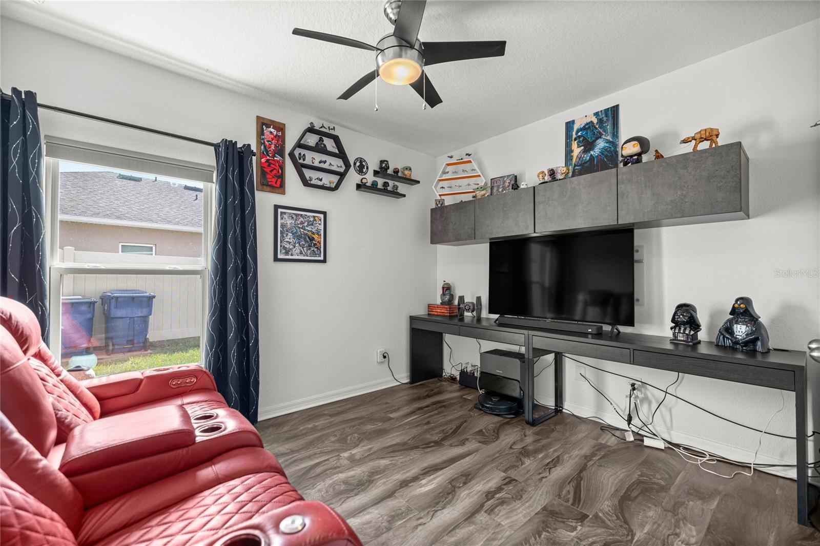 Image 34 of 46 For 358 Irving Bend Drive