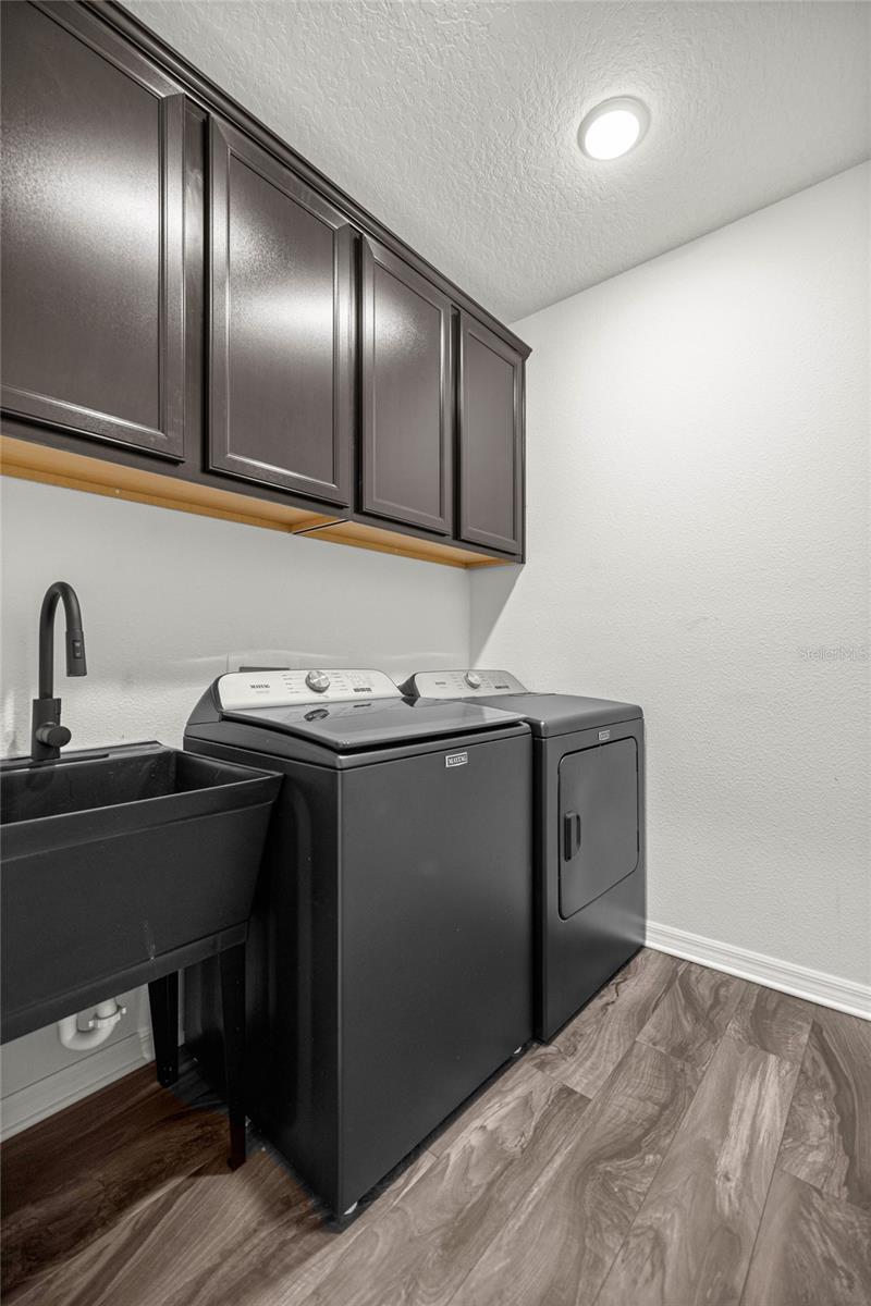 Image 37 of 46 For 358 Irving Bend Drive