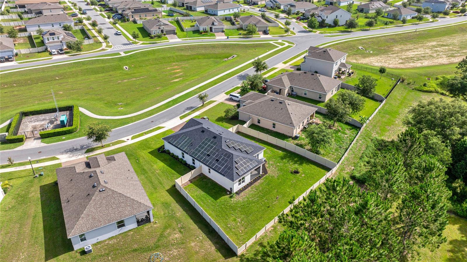 Image 40 of 46 For 358 Irving Bend Drive