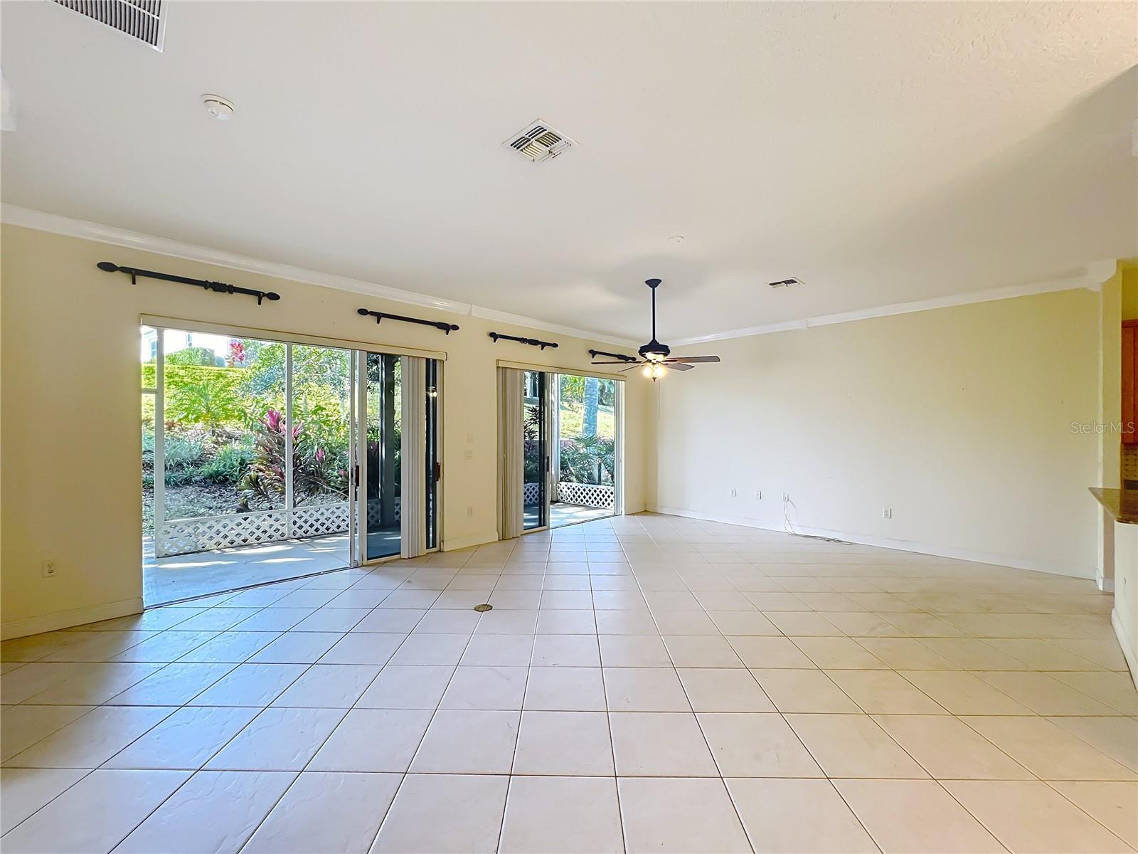 Image 10 of 62 For 916 Wolf Creek Street