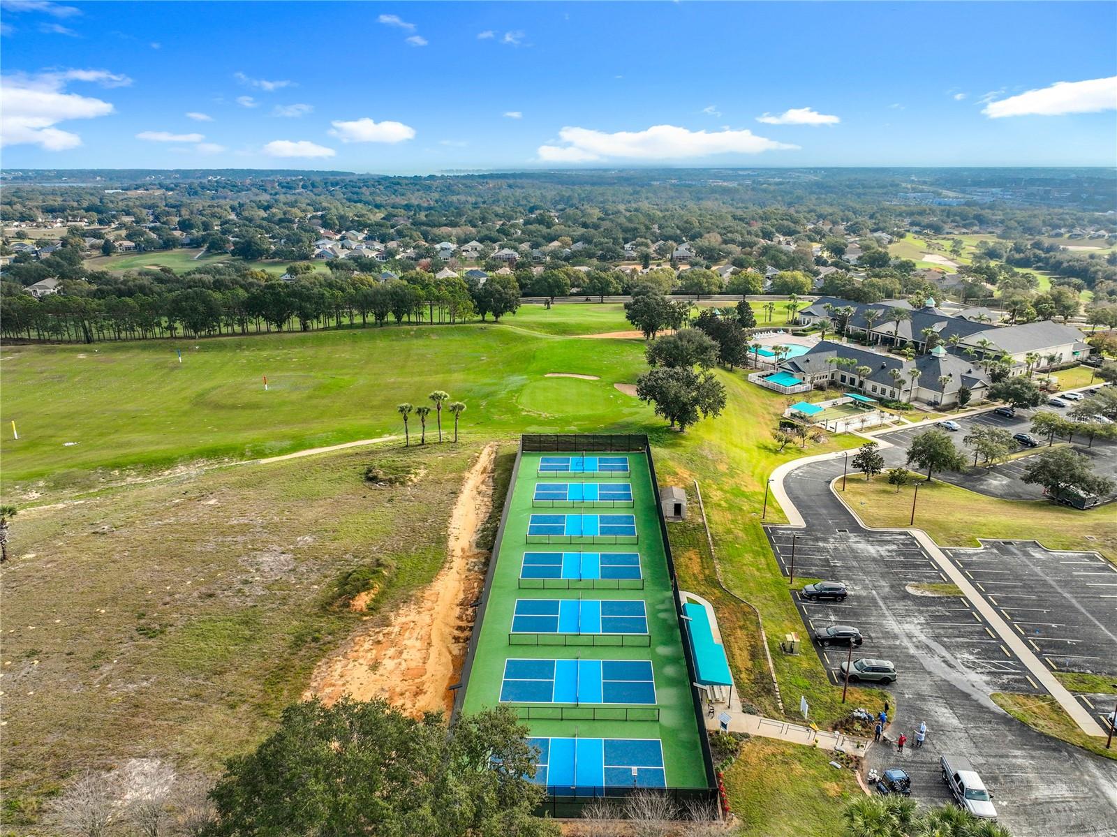 Image 61 of 62 For 916 Wolf Creek Street