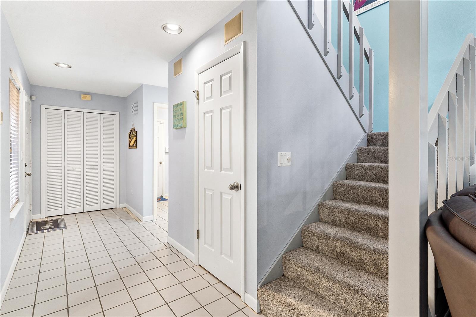 Image 20 of 67 For 402 Clusterwood Drive