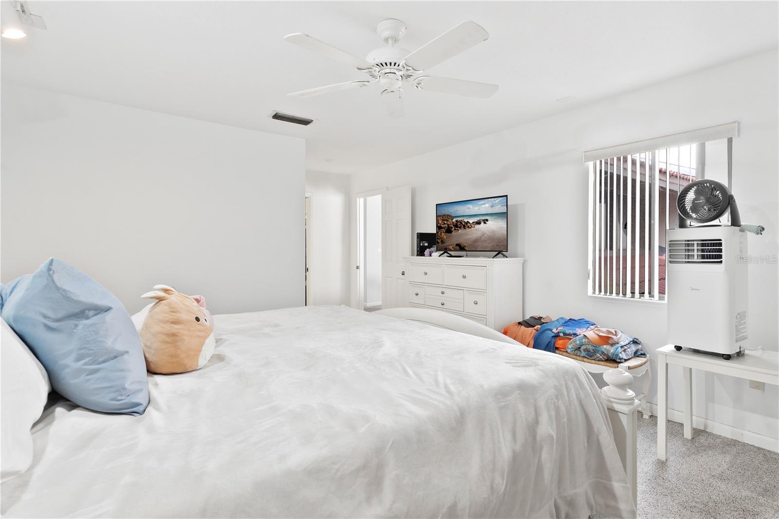 Image 23 of 67 For 402 Clusterwood Drive