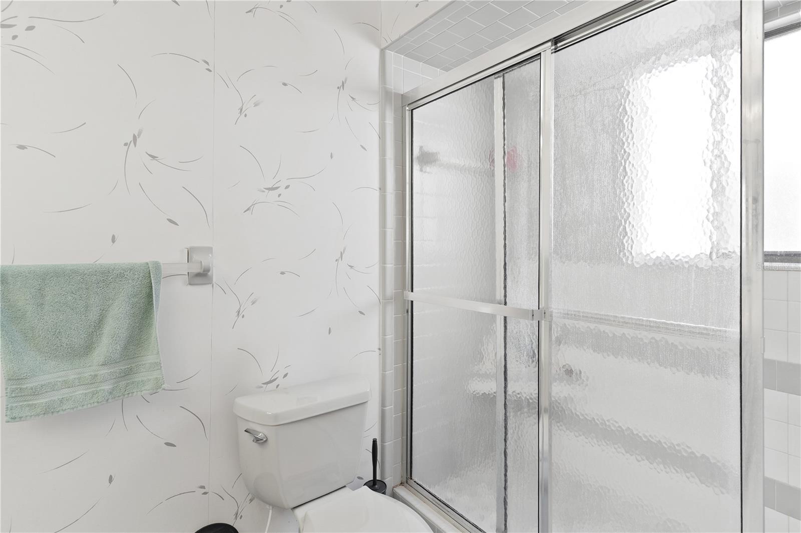 Image 25 of 67 For 402 Clusterwood Drive