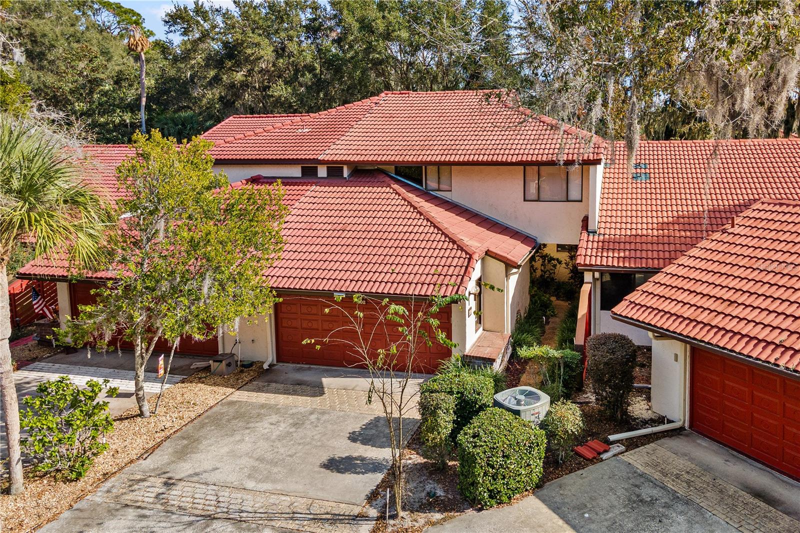 Image 42 of 67 For 402 Clusterwood Drive