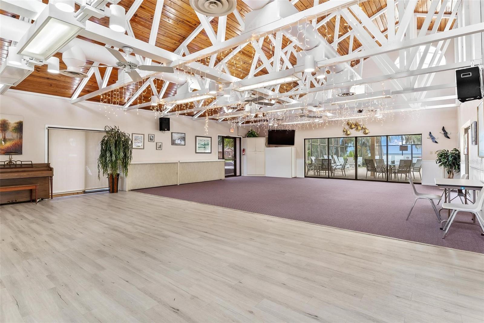 Image 52 of 67 For 402 Clusterwood Drive