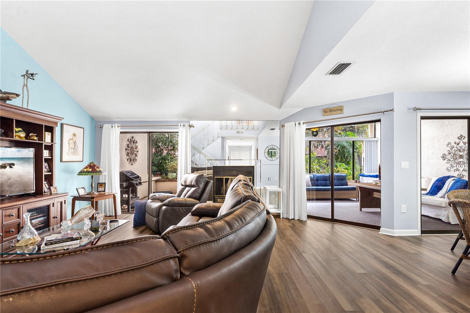 Image 6 of 67 For 402 Clusterwood Drive