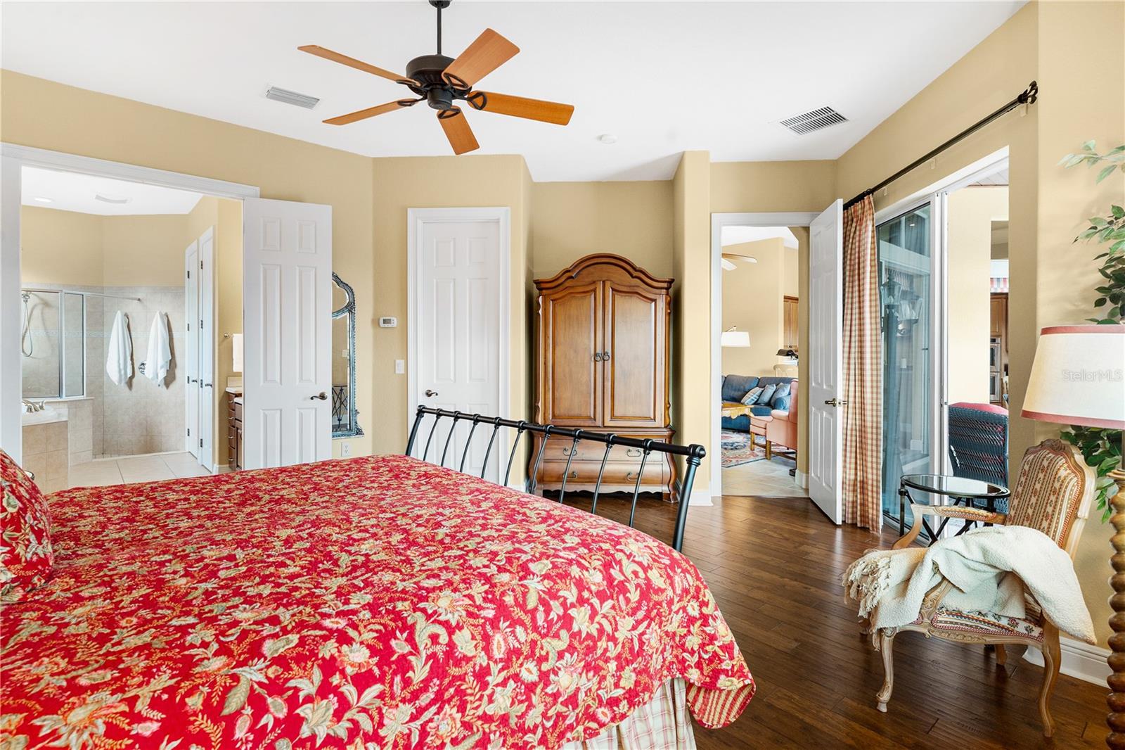 Image 34 of 65 For 38912 Harborwoods Place