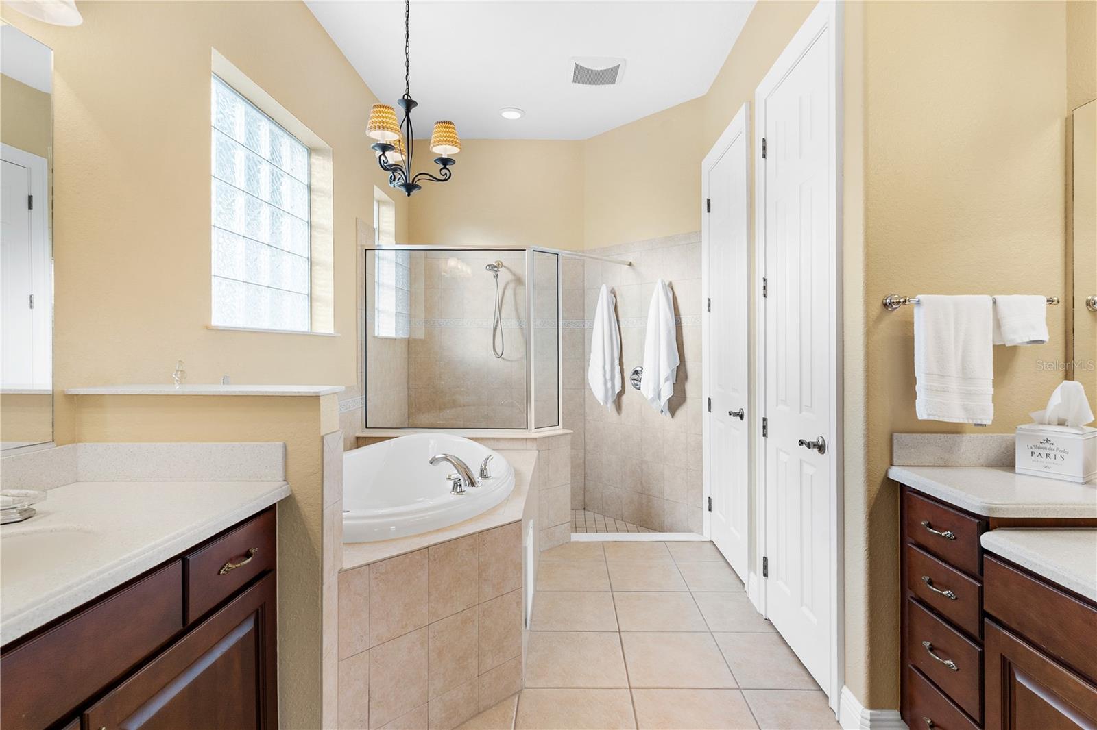 Image 36 of 65 For 38912 Harborwoods Place