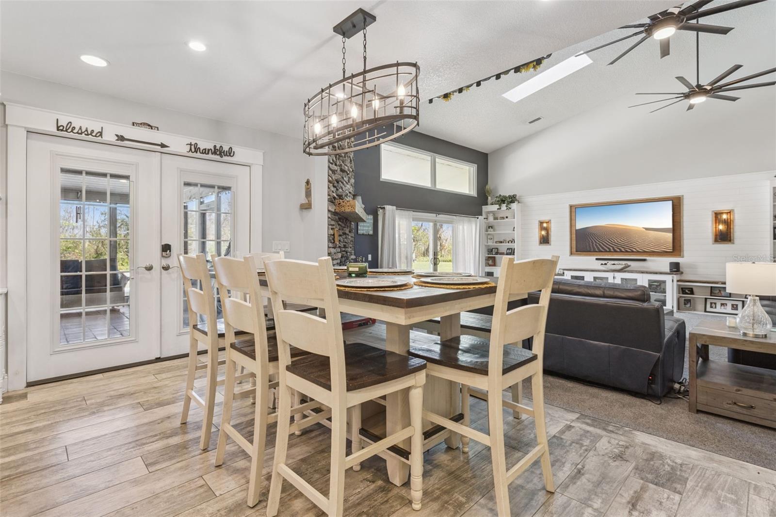 Image 21 of 48 For 12545 Putney Court