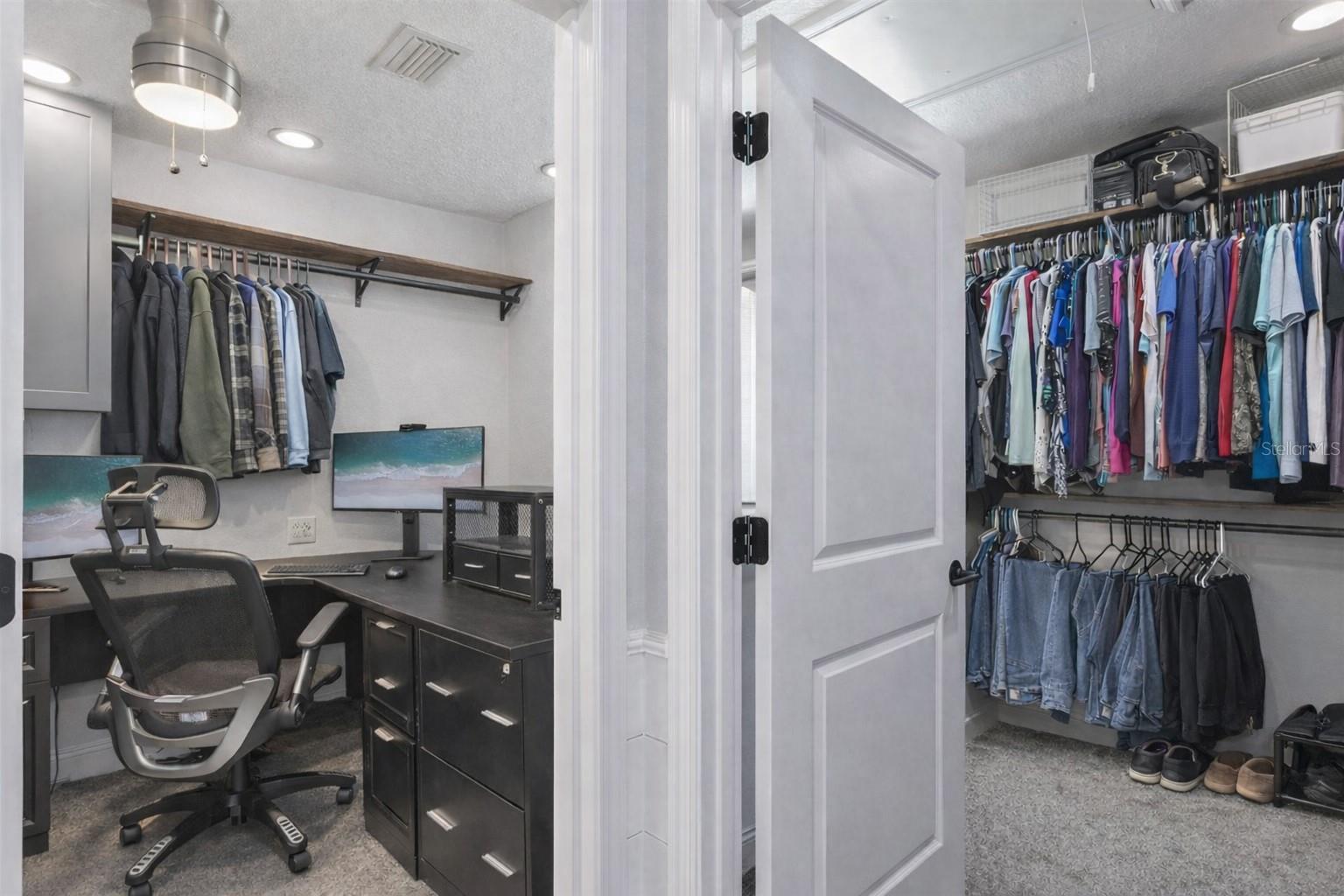 Image 31 of 48 For 12545 Putney Court