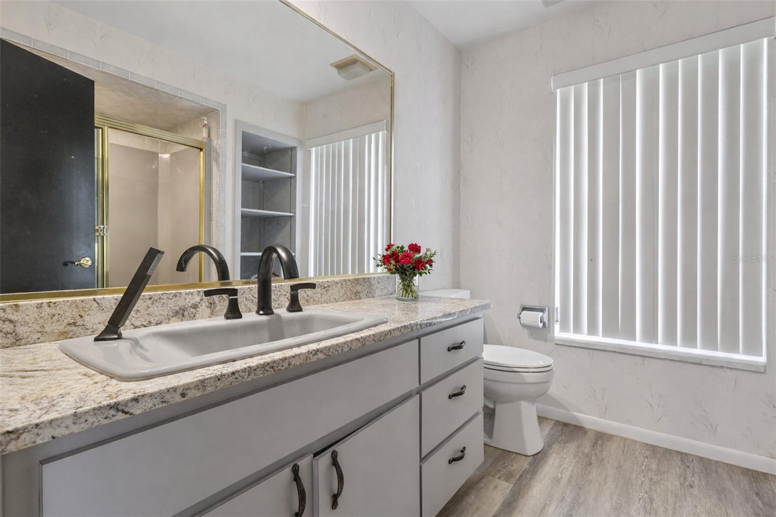 Image 36 of 48 For 12545 Putney Court