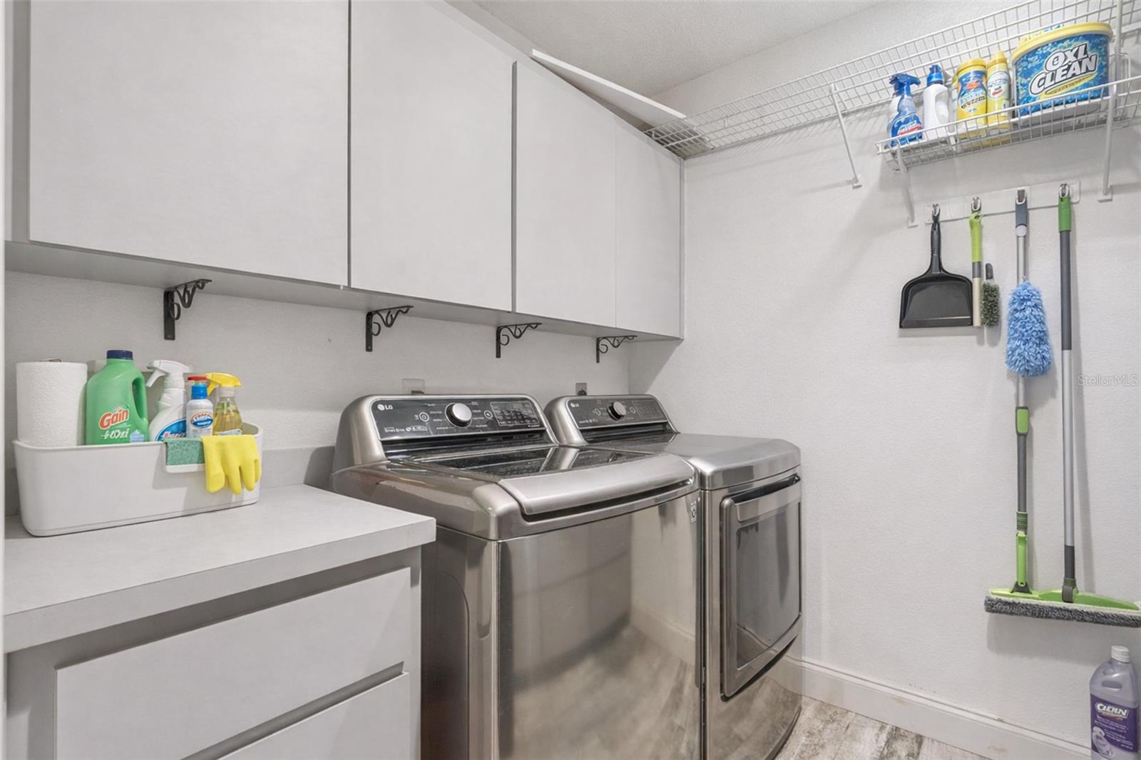 Image 37 of 48 For 12545 Putney Court