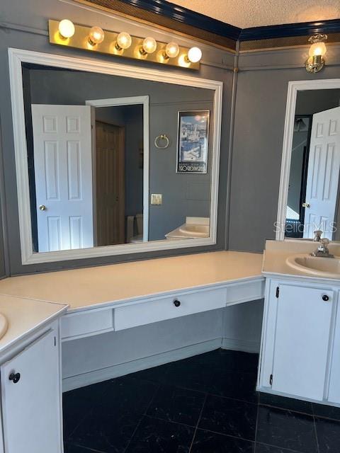 Image 40 of 57 For 2353 Coach N Four Drive