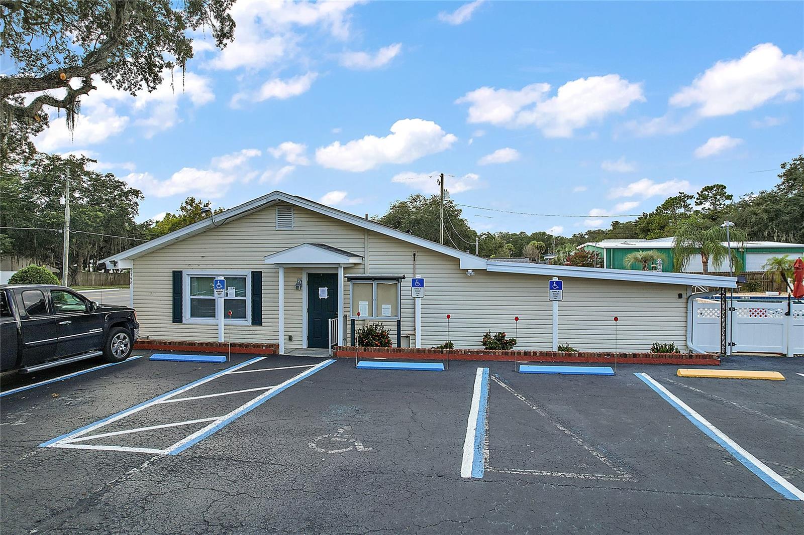 Image 49 of 57 For 2353 Coach N Four Drive