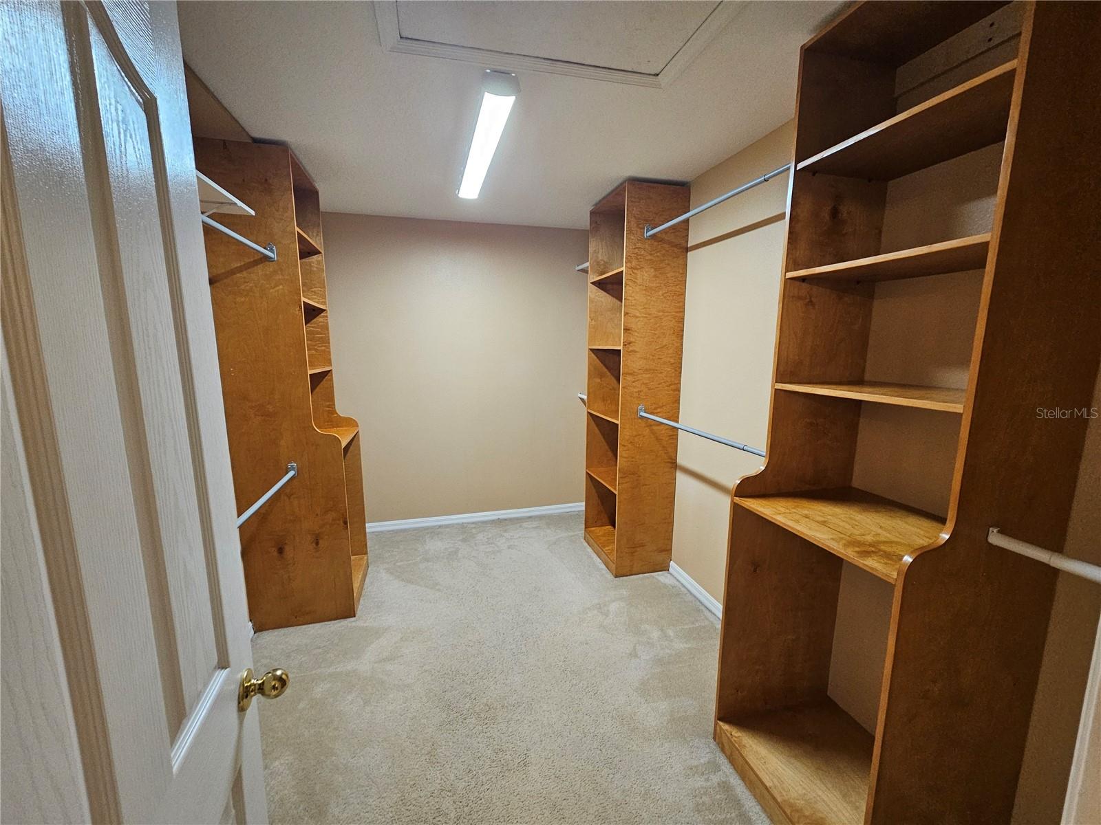 Image 11 of 16 For 1881 Strathmore Circle