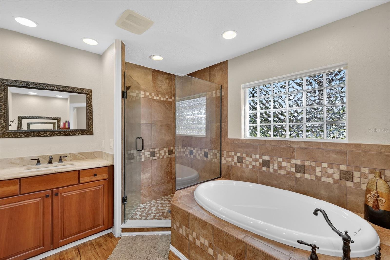 Image 20 of 26 For 35043 Silver Oak Drive