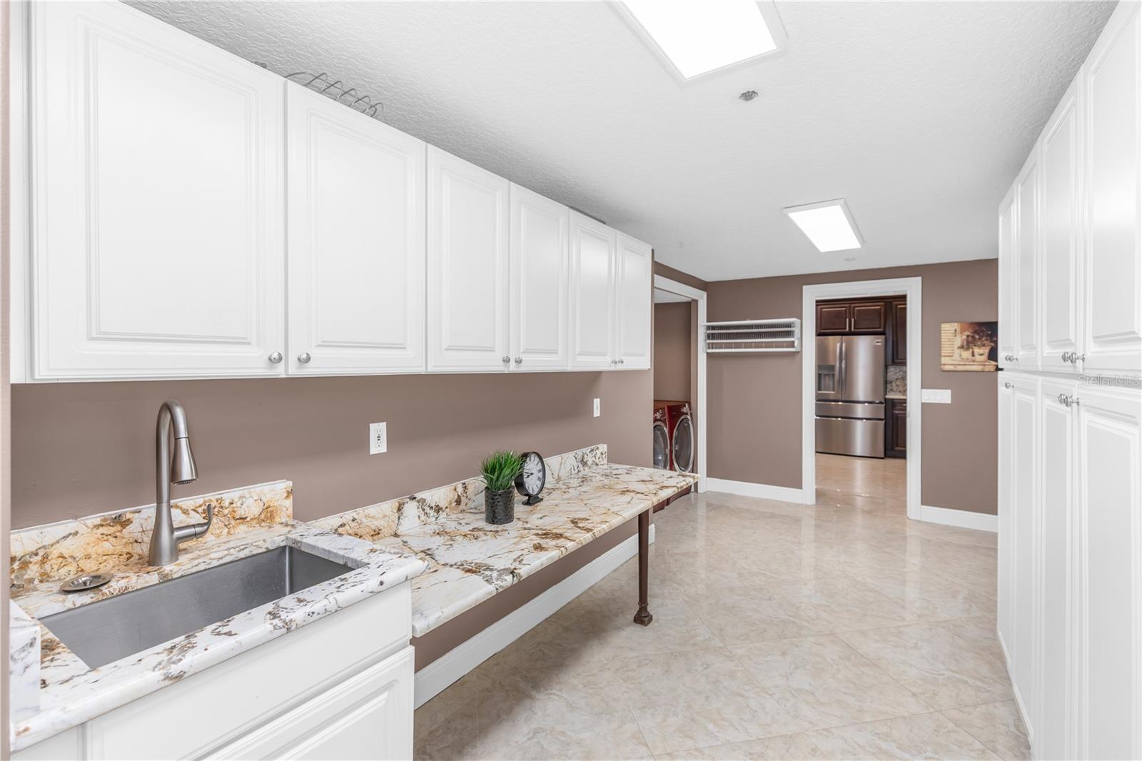 Image 13 of 64 For 34301 Parkview Avenue