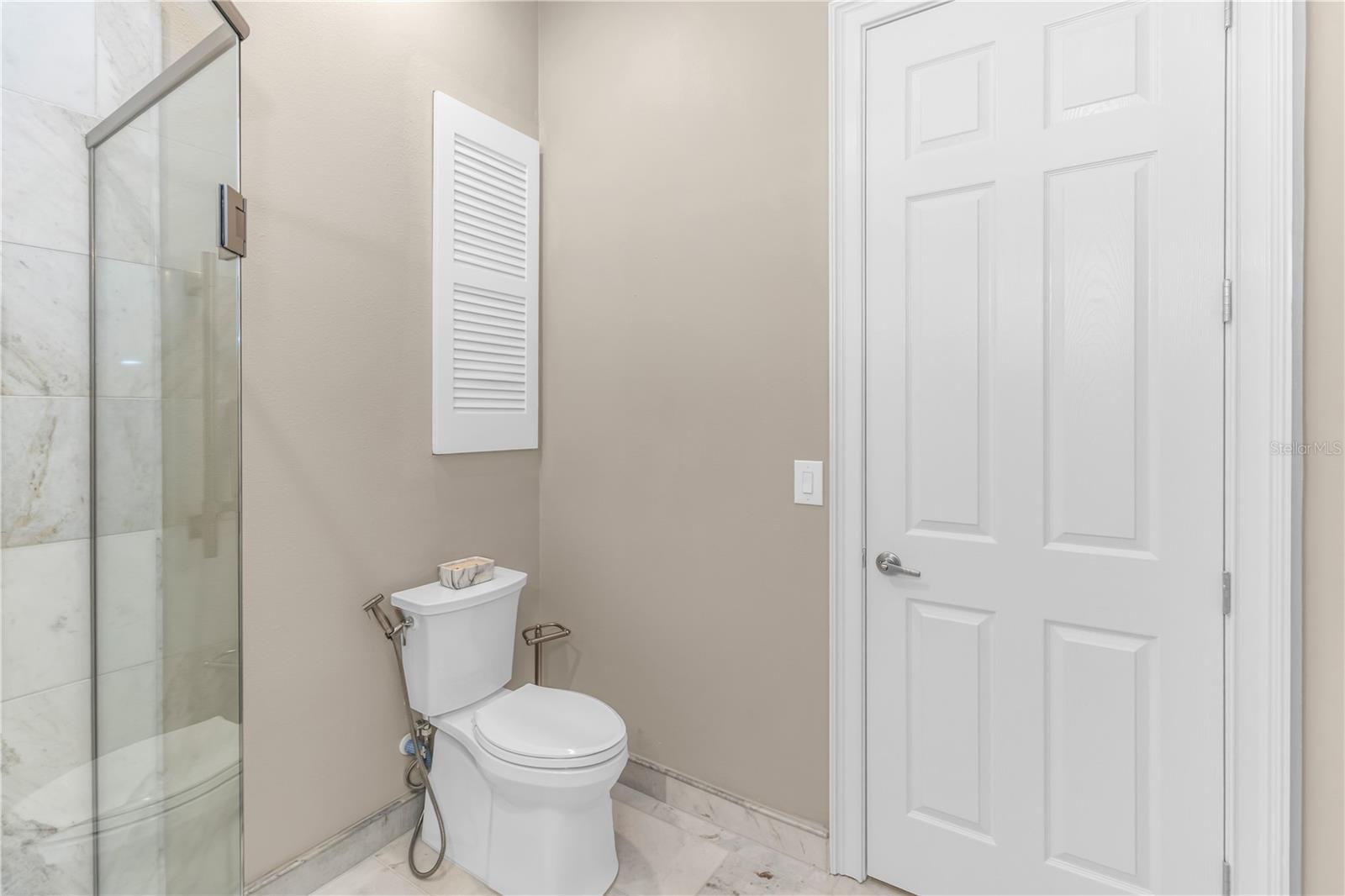 Image 22 of 64 For 34301 Parkview Avenue