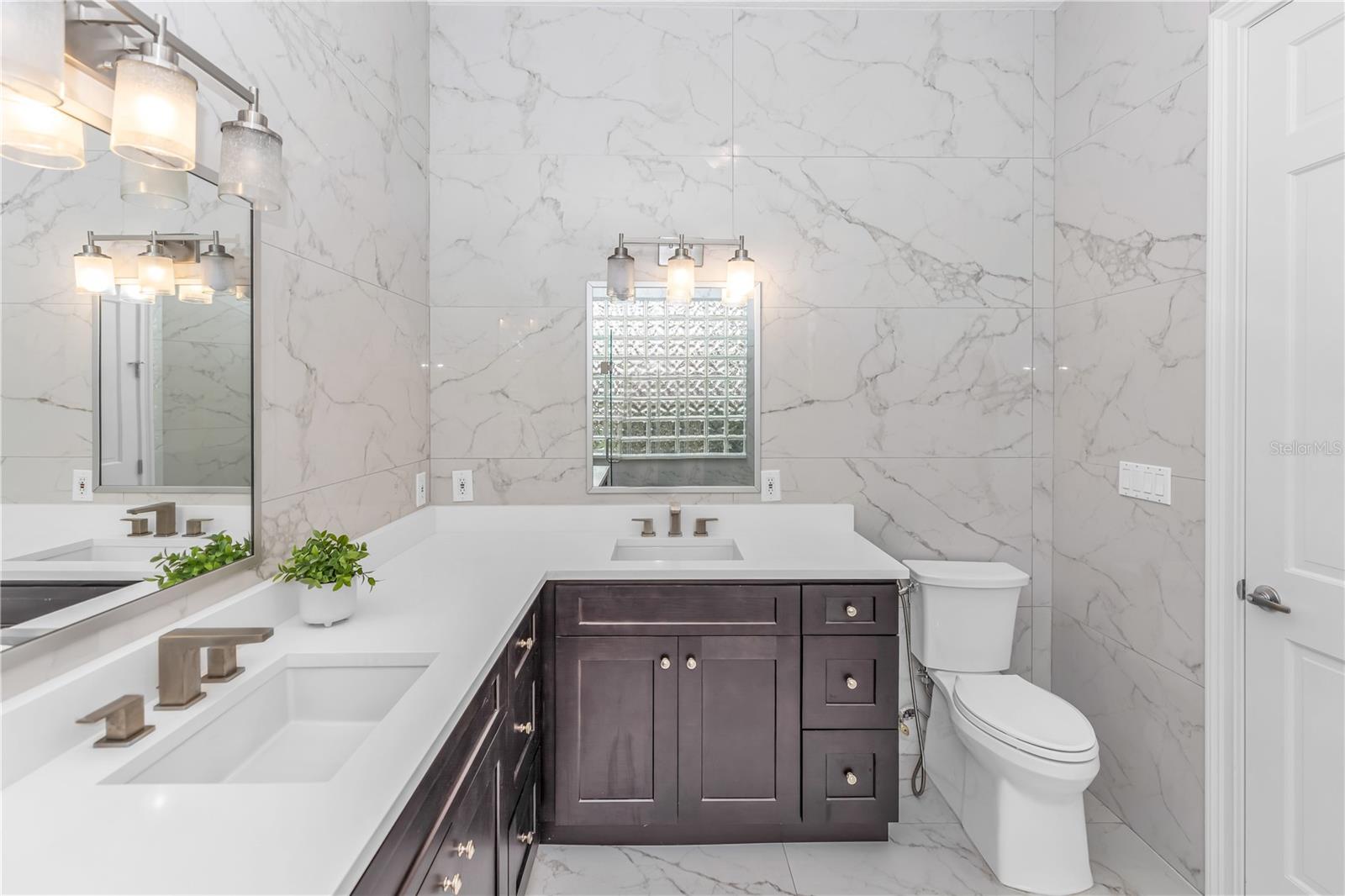 Image 27 of 64 For 34301 Parkview Avenue