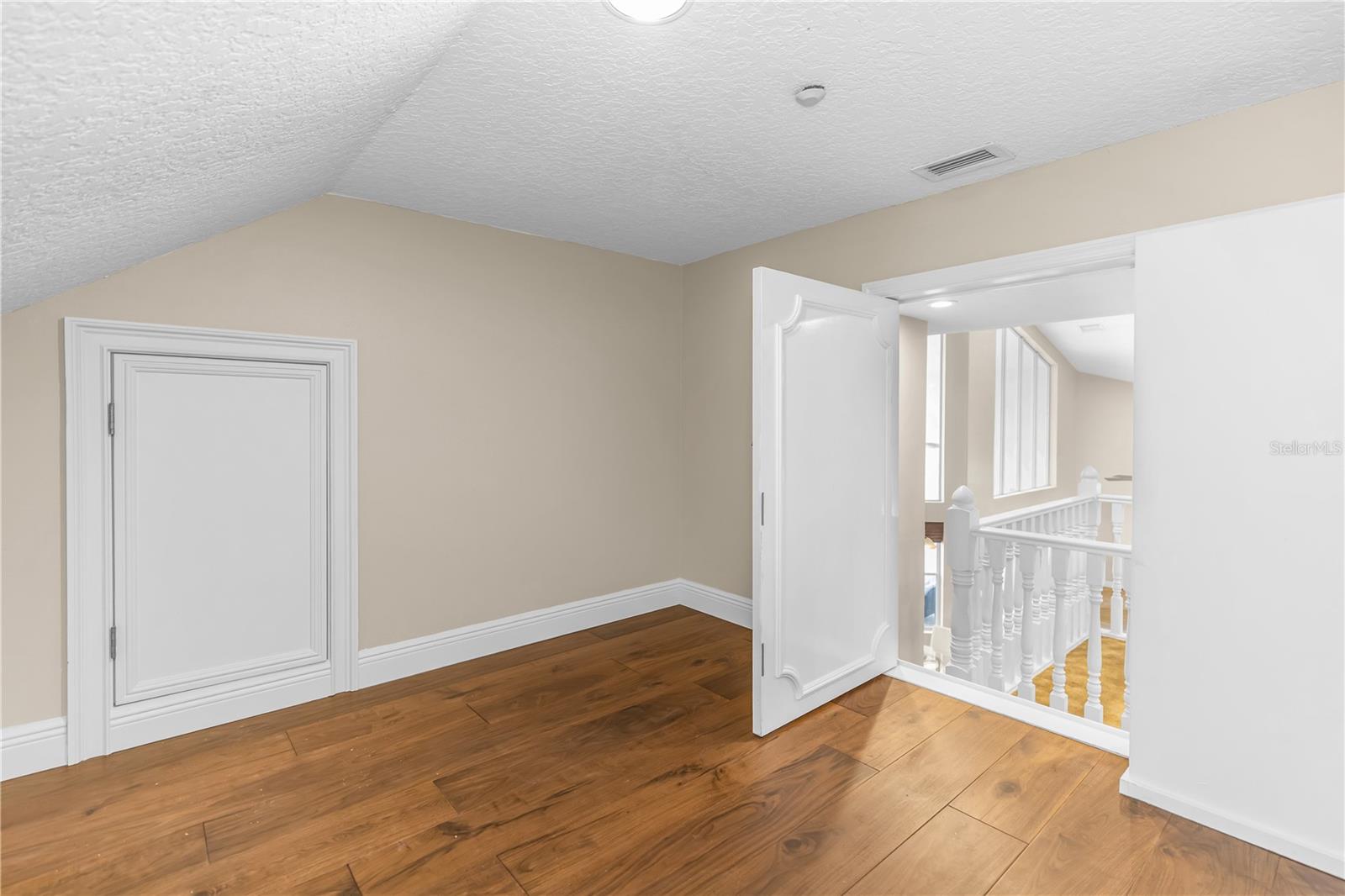 Image 41 of 64 For 34301 Parkview Avenue