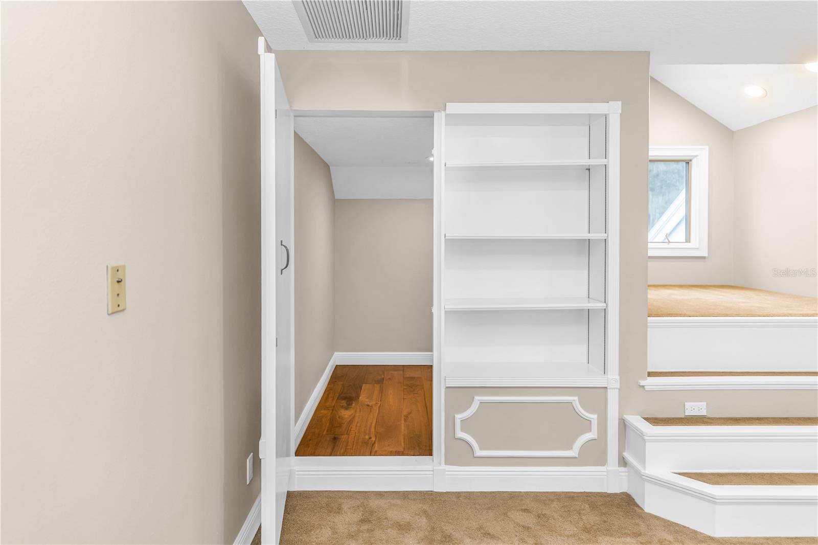 Image 45 of 64 For 34301 Parkview Avenue