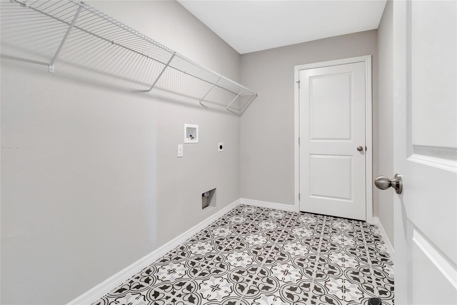 Image 50 of 72 For 2290 Endeavor Way