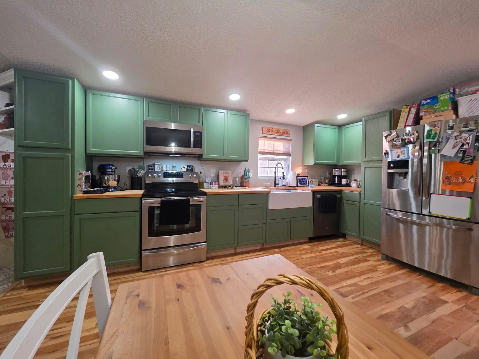 Image 3 of 21 For 9561 170th Place