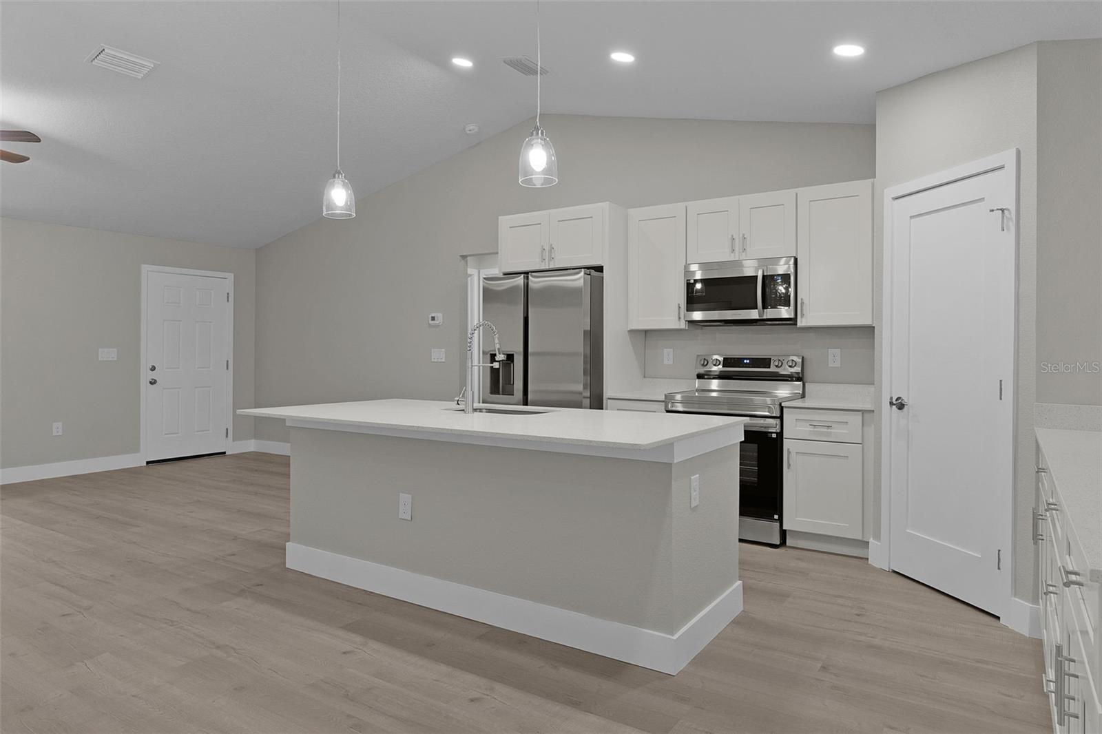 Image 23 of 32 For 118 Malauka Loop