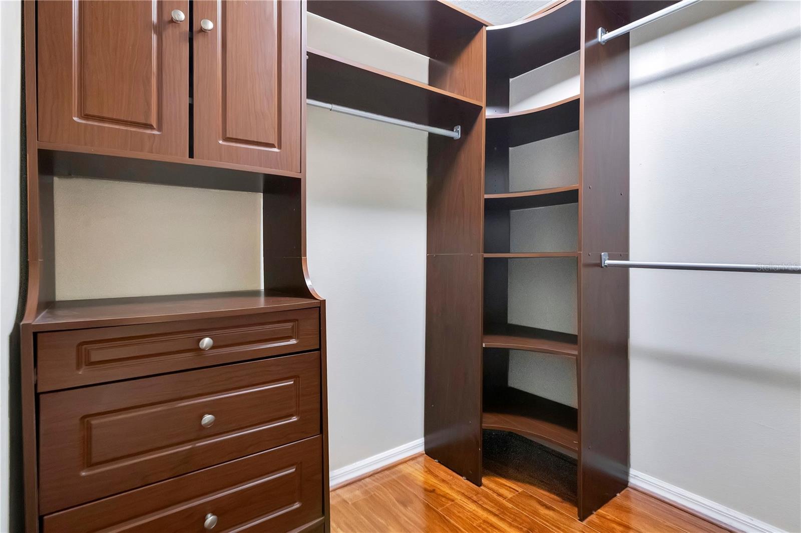 Image 14 of 34 For 1922 Sherbourne Street