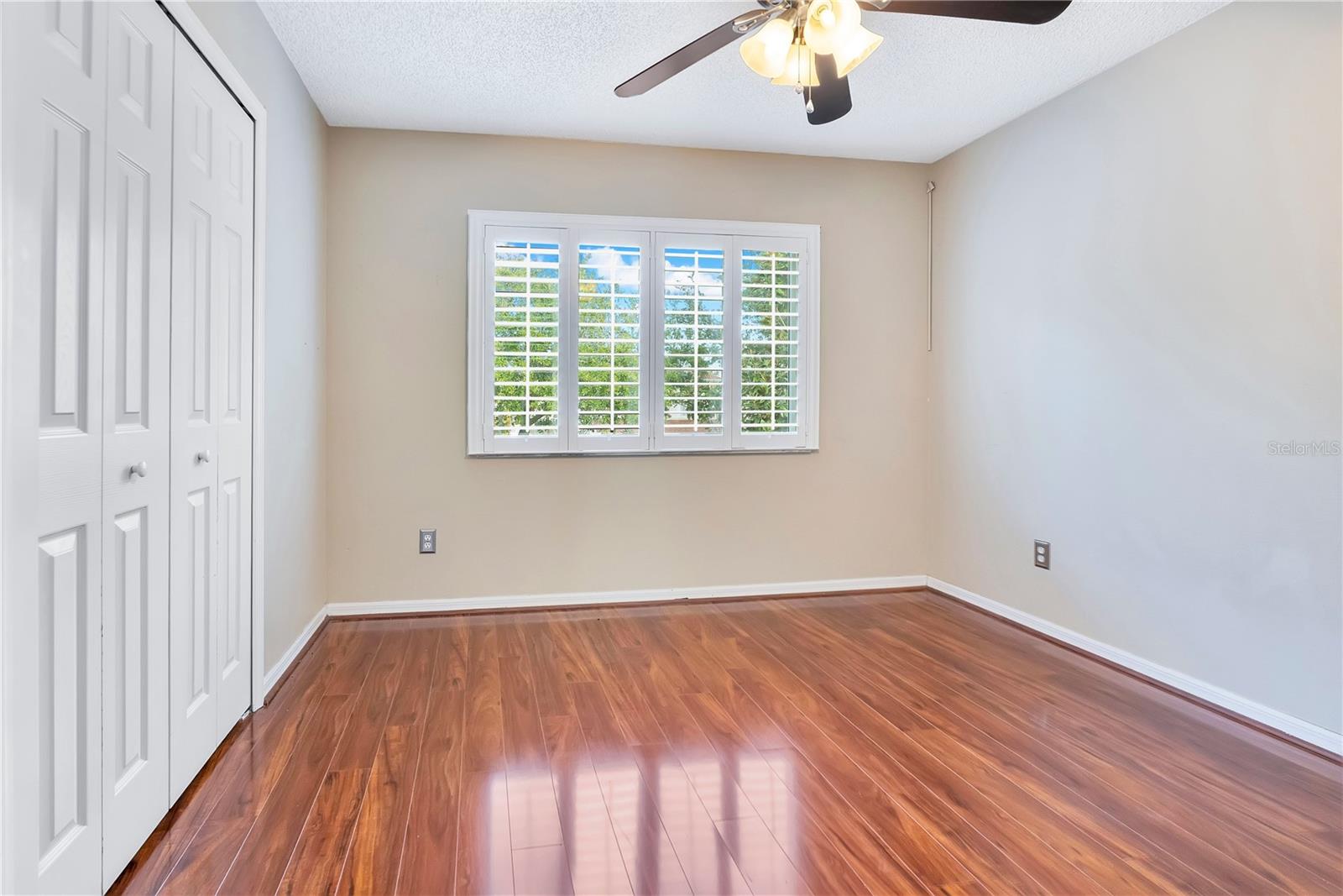 Image 17 of 34 For 1922 Sherbourne Street