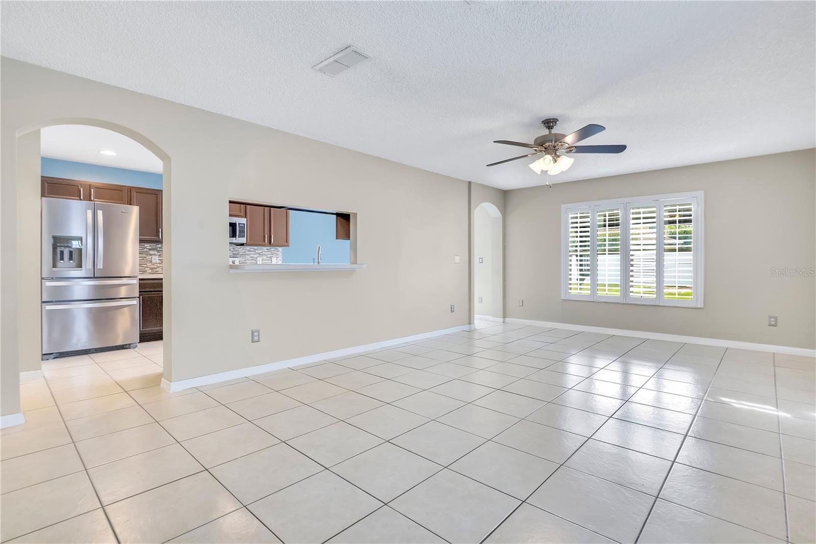 Image 4 of 34 For 1922 Sherbourne Street